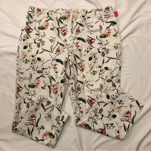 Reitmans floral capris